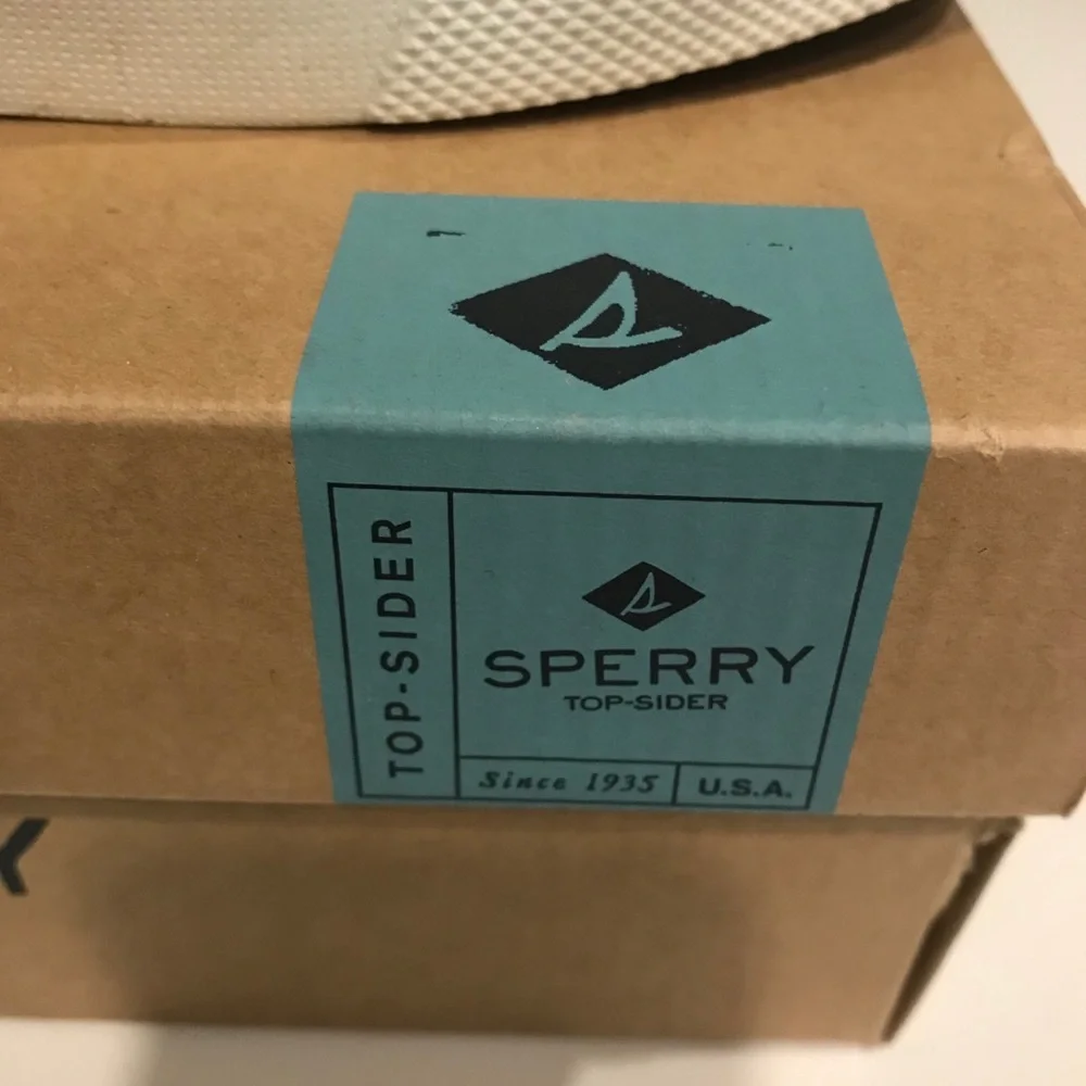 Sperry women elastic